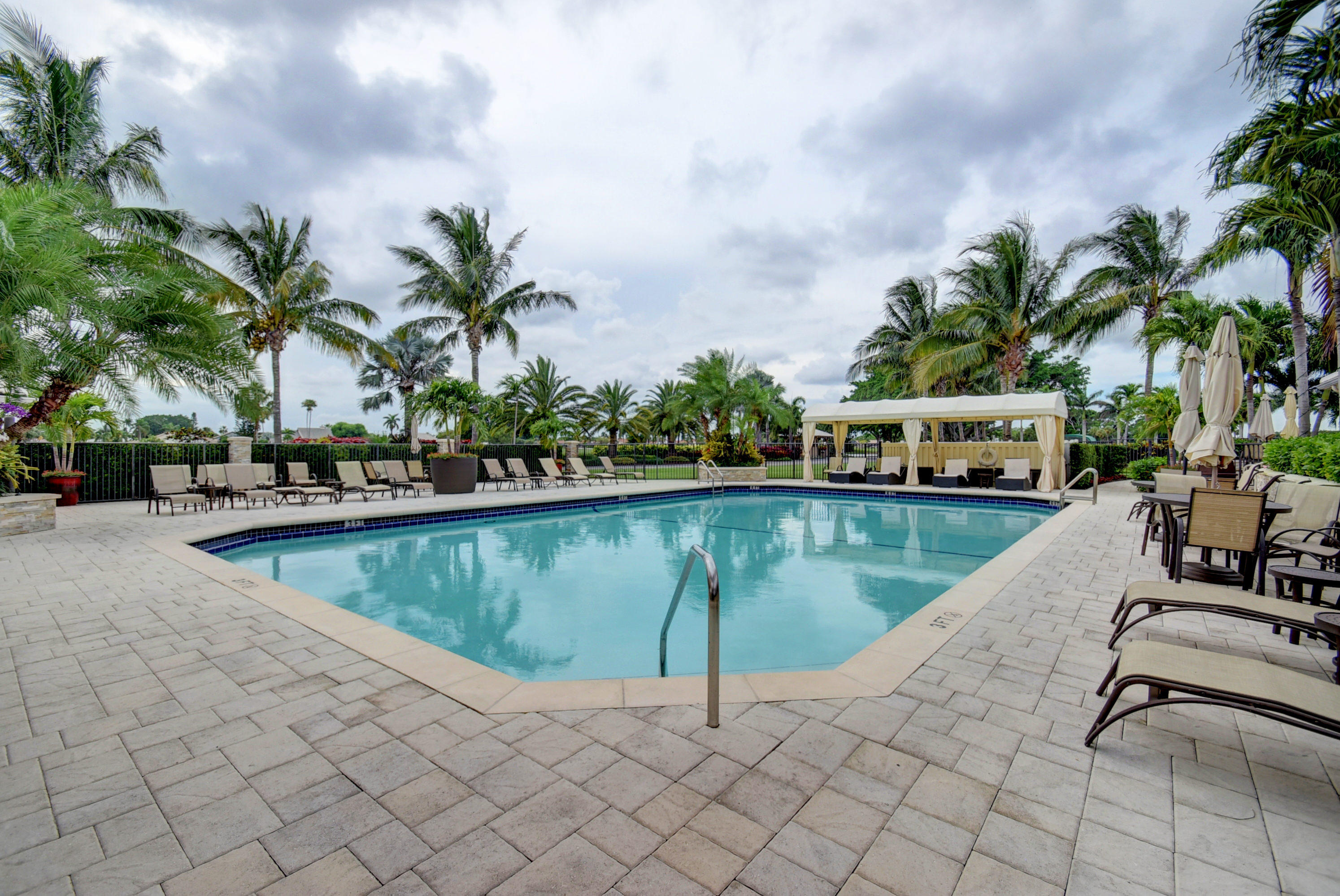 10352 Sunset Bend Drive Boca Raton, FL 33428 - Photo 44 of 60 bw (2)