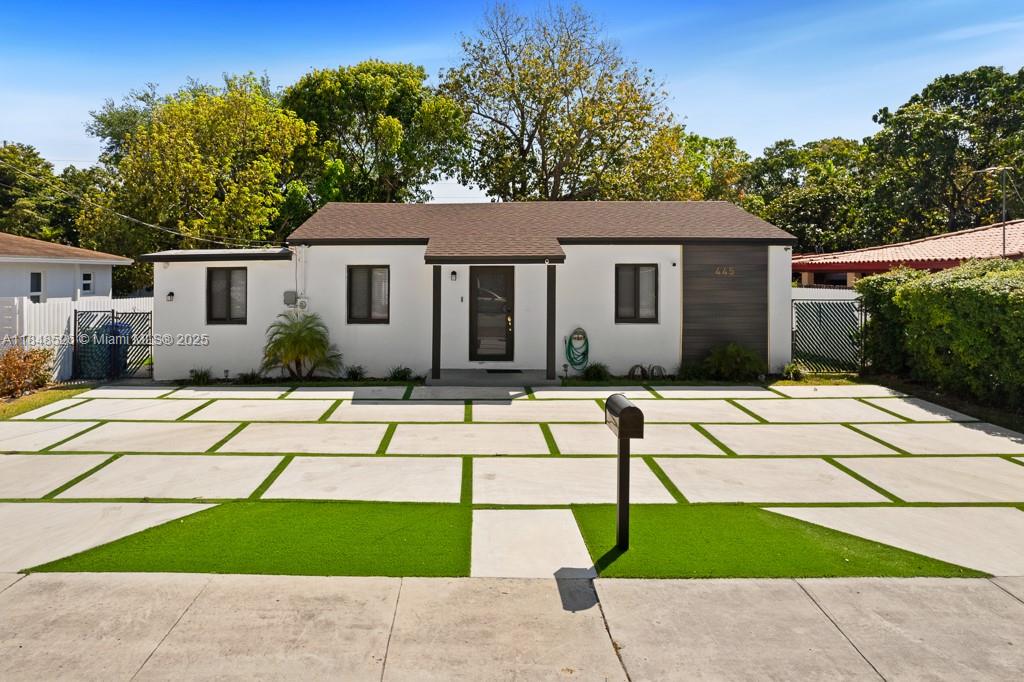 a house view with a outdoor space