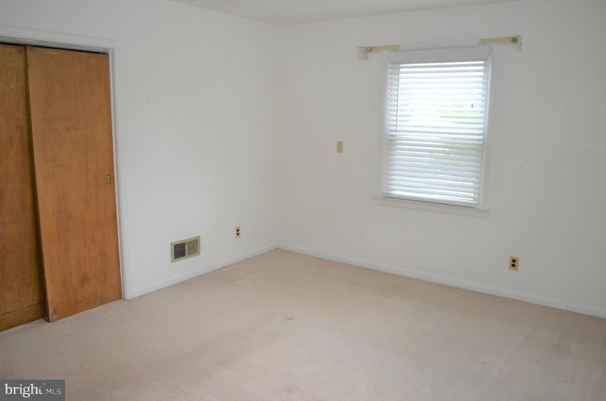 2331 Sycamore Road York, PA 17408 - Photo 11 of 17 Bedroom#1
