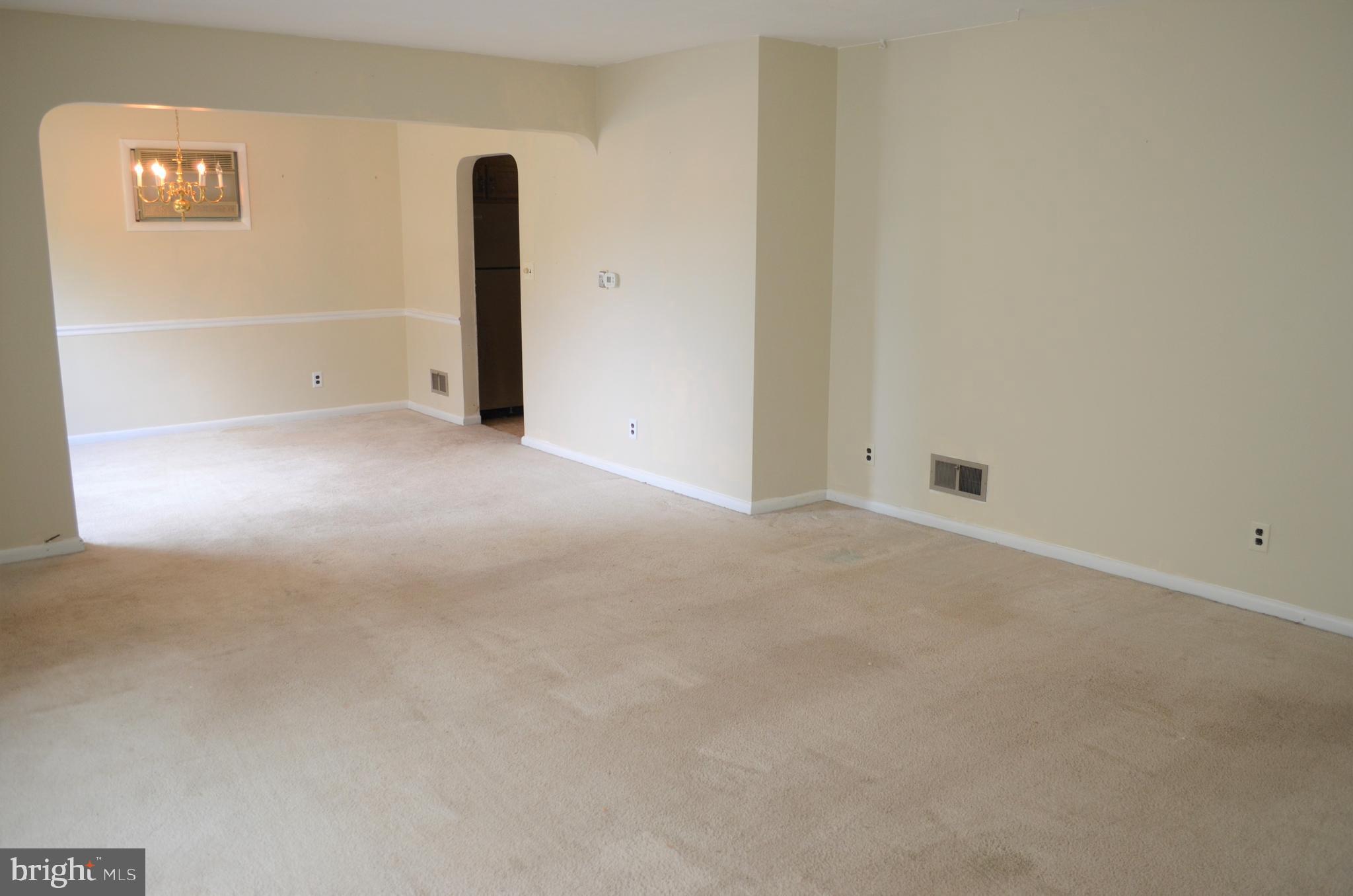 2331 Sycamore Road York, PA 17408 - Photo 9 of 17