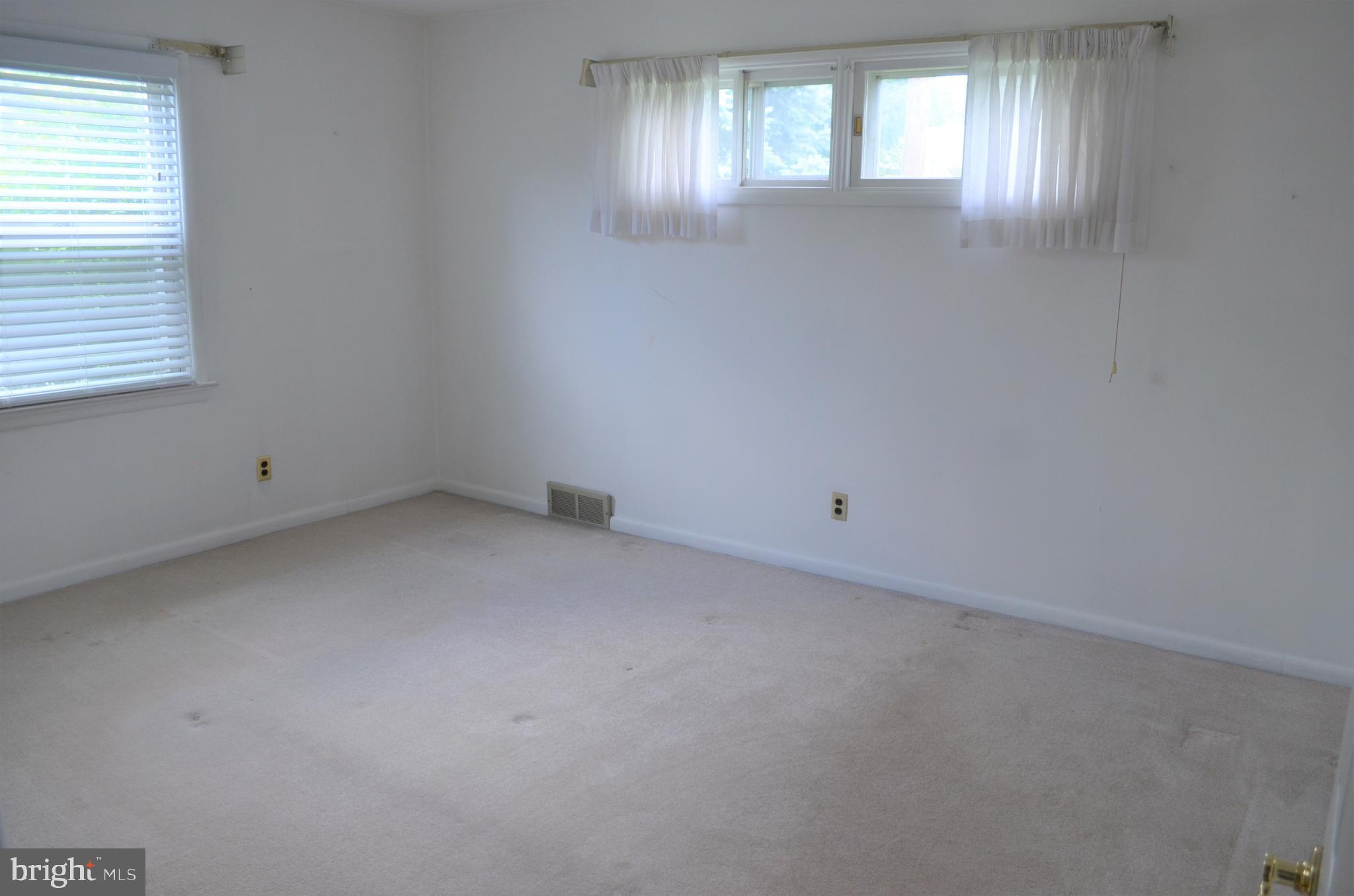 2331 Sycamore Road York, PA 17408 - Photo 10 of 17 Bedroom#1