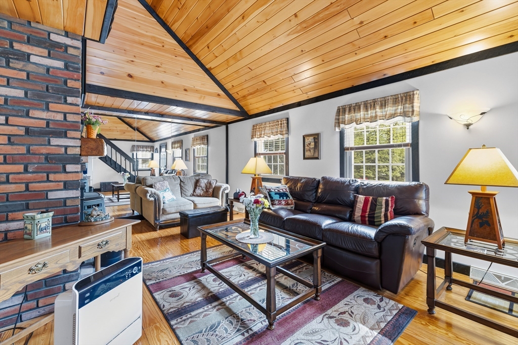 9 Joseph Street Acushnet, MA 02743 - Photo 12 of 42
