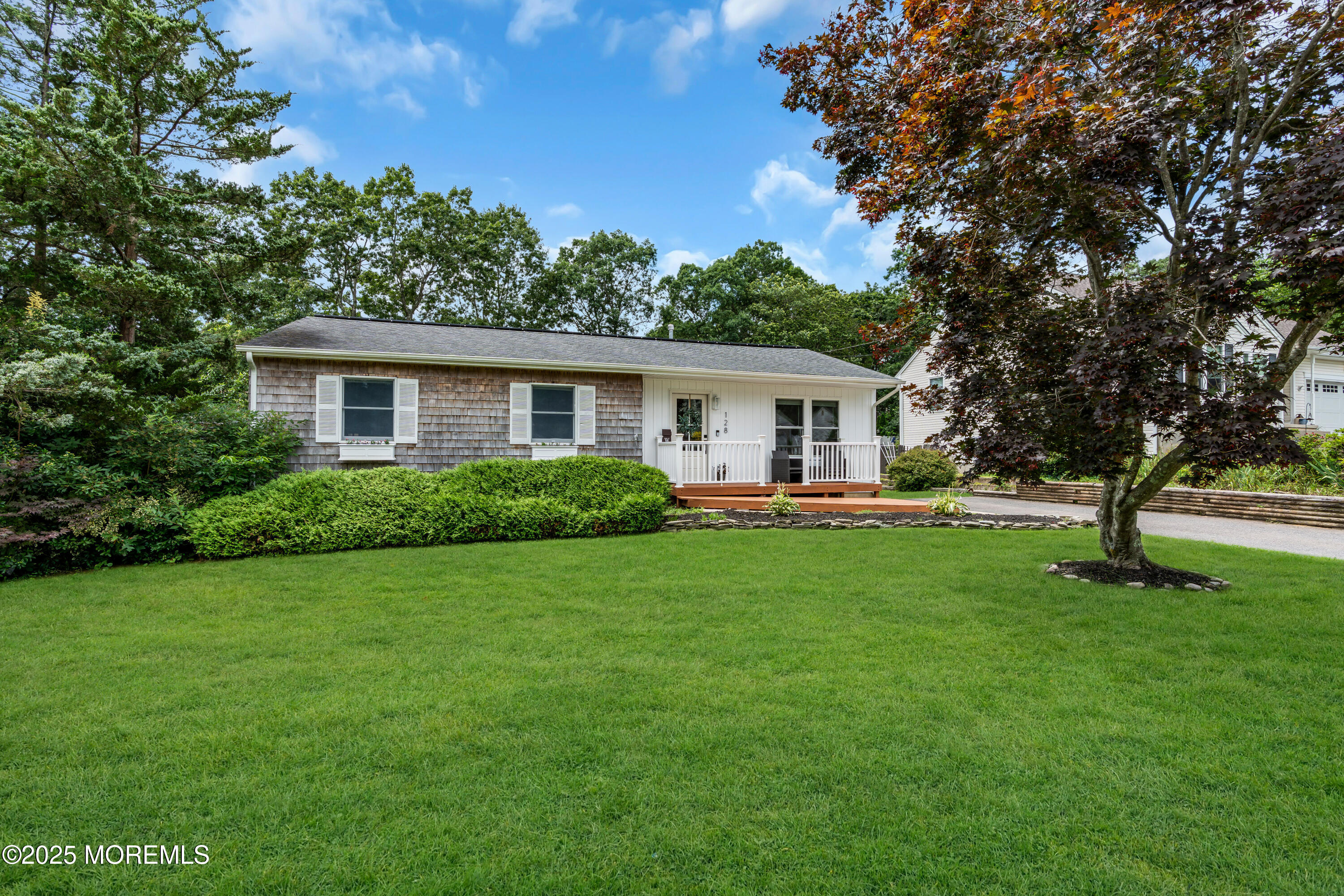 128 Skipper Road Manahawkin, NJ 08050 - Photo 11 of 72 005_dsc07580-enhanced-nr-1_711