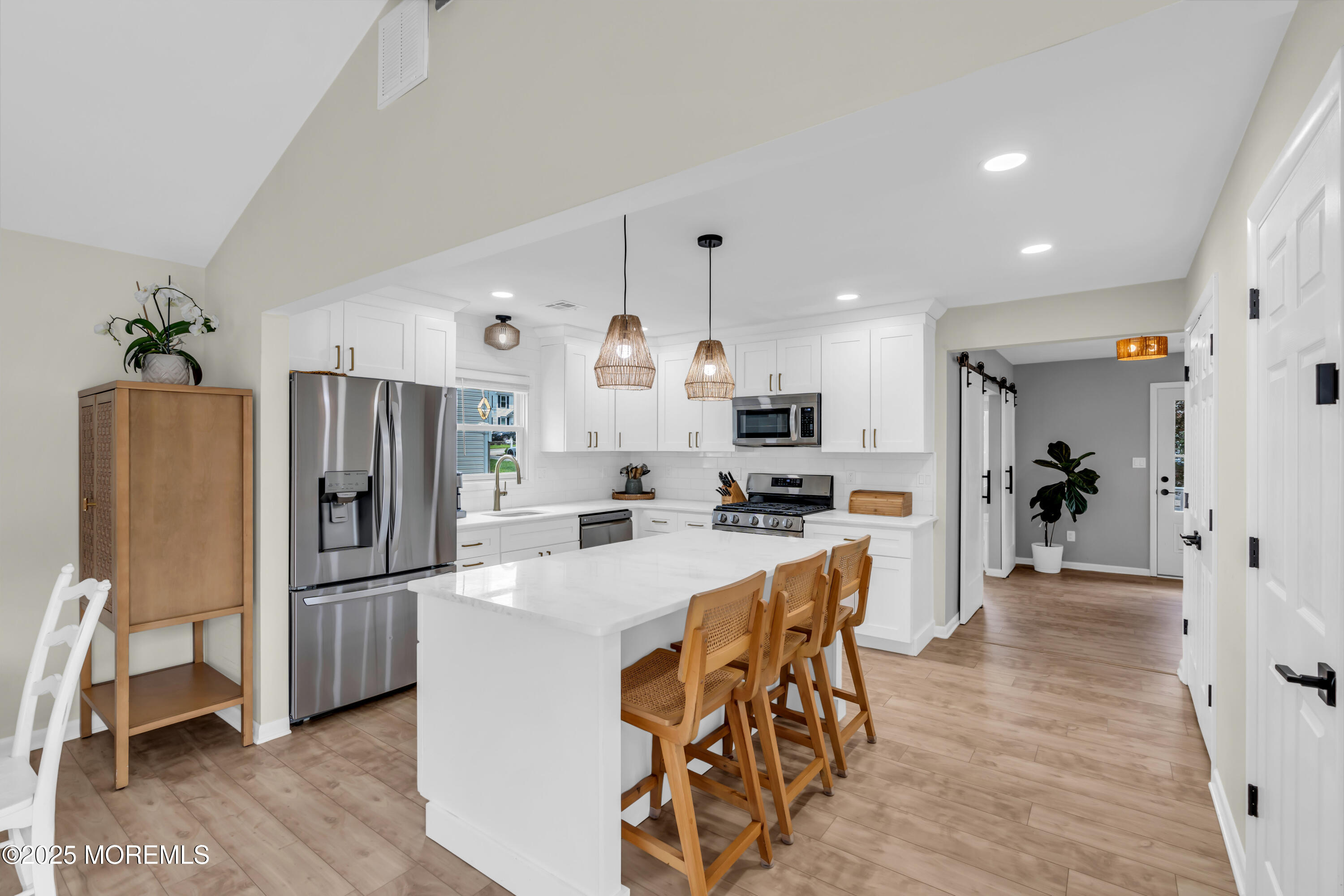 128 Skipper Road Manahawkin, NJ 08050 - Photo 2 of 72 028_dsc07505_954