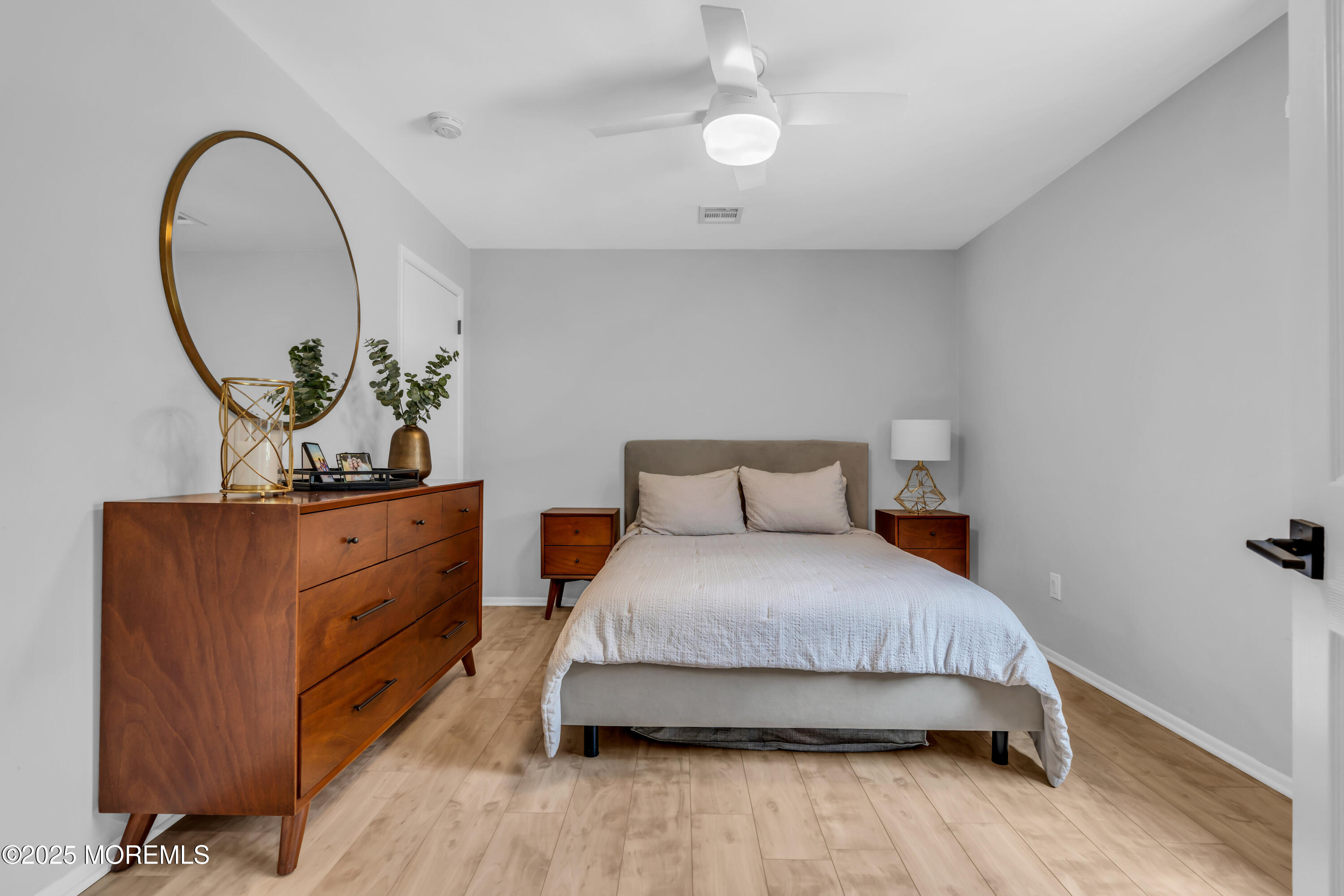 128 Skipper Road Manahawkin, NJ 08050 - Photo 4 of 72 044_dsc07400_953