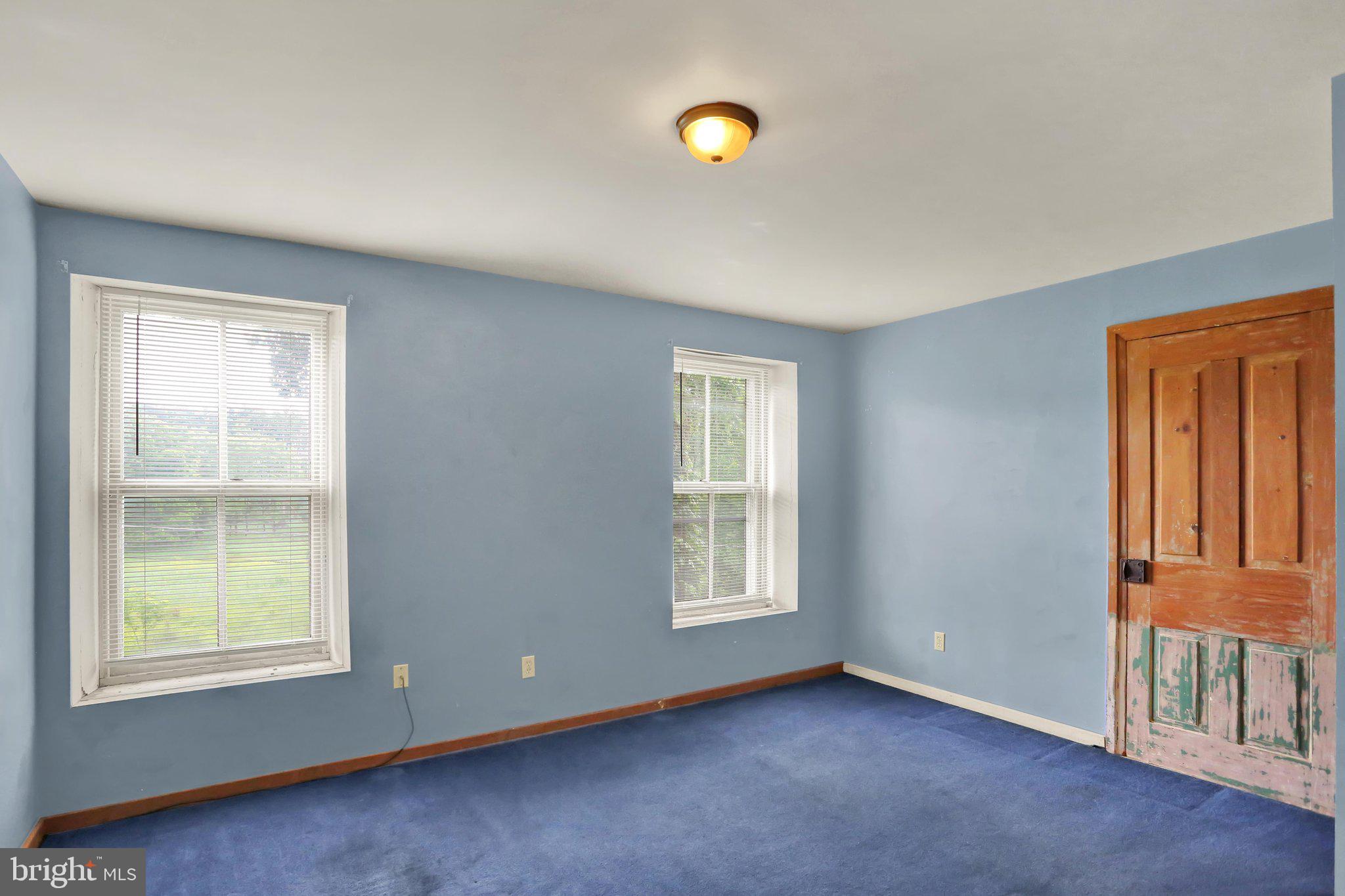 1129 Eagle Point Road Kutztown, PA 19530 - Photo 11 of 41 Left Side Unit Bed Room