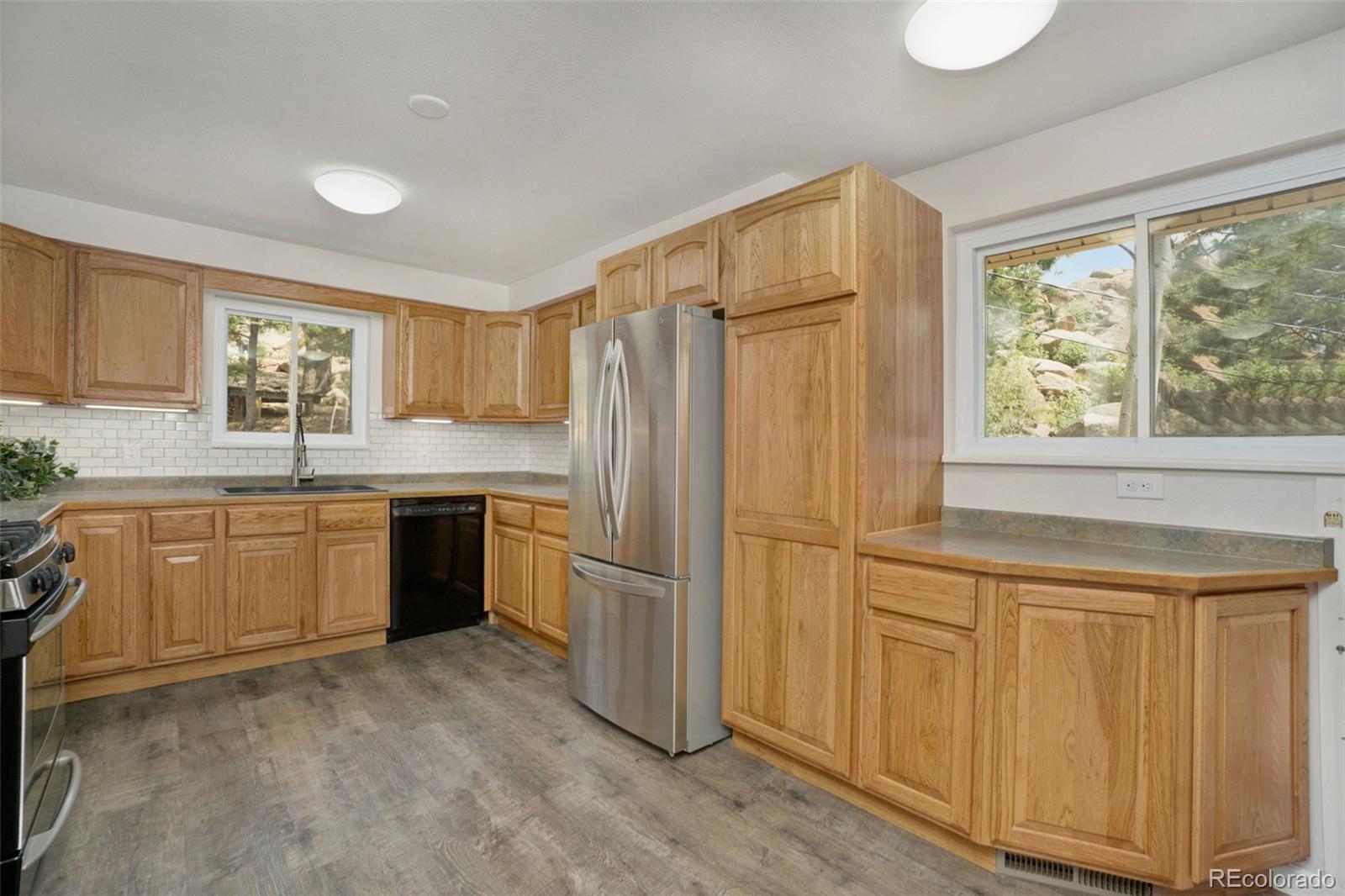 864 Rd P69 Bailey, CO 80421 - Photo 8 of 40