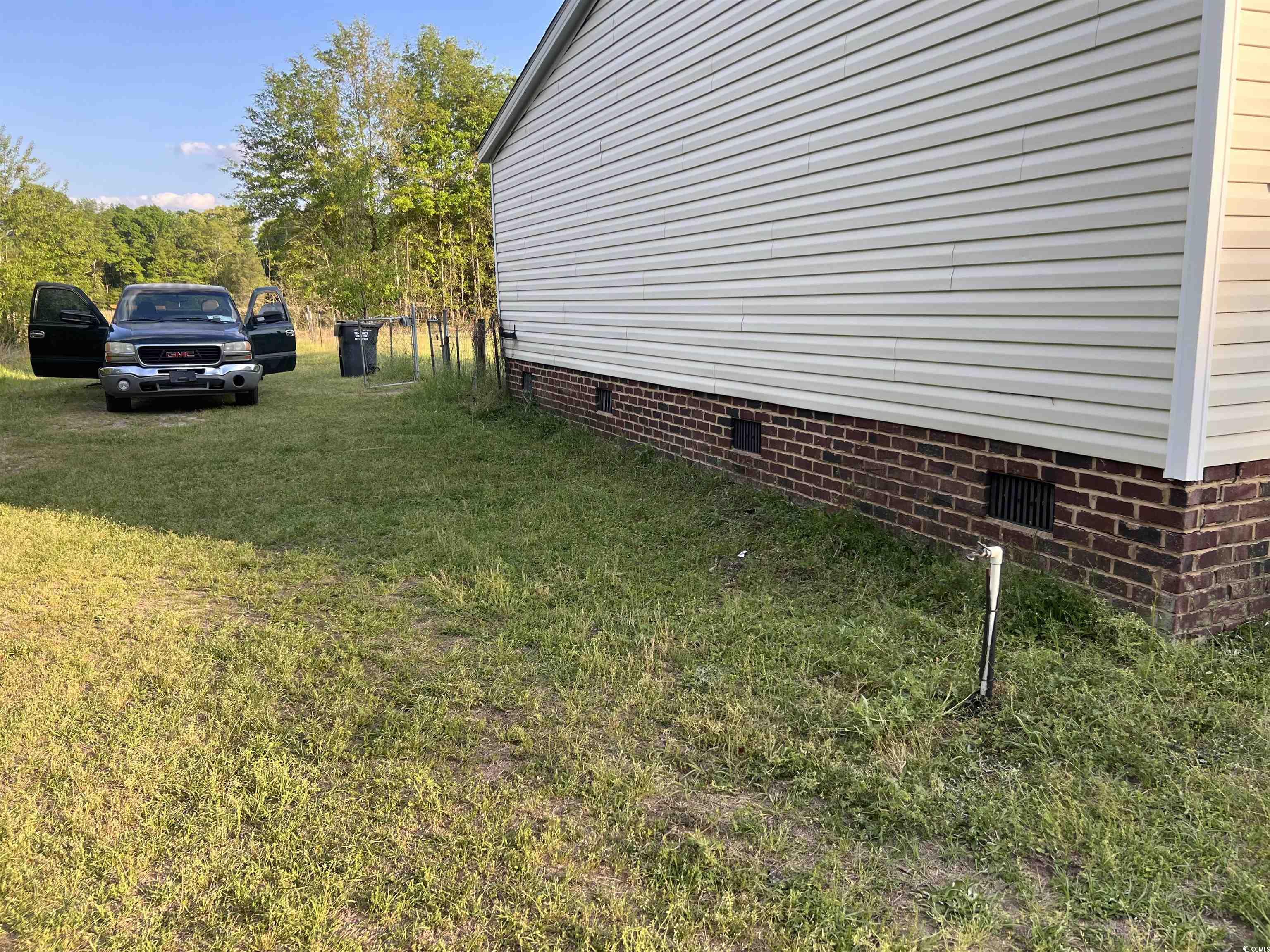 159 Jeffcoat Bridge Road North, SC 29112 - Photo 2 of 17 View of side of property featuring crawl space and