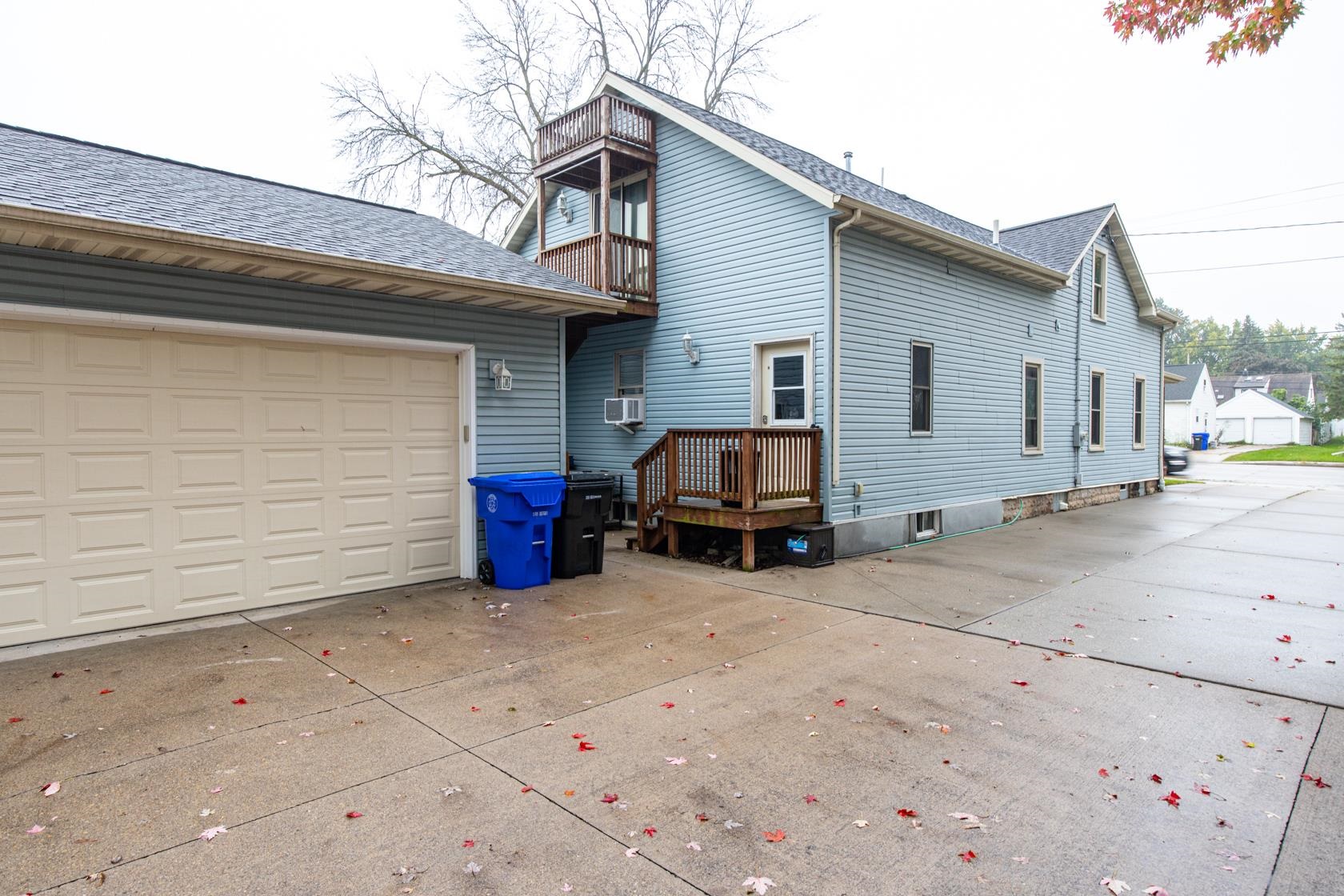 208 East Calumet Street Appleton, WI 54915 - Photo 26 of 36 Gallery Image 26