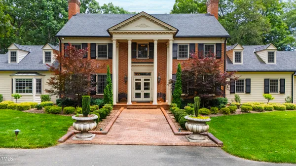 $2,250,000 | 820 Kenmore Road, Chapel Hill, NC 27514