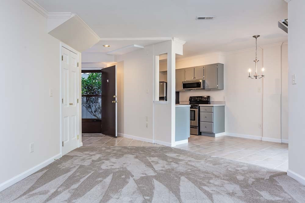 5070 Flint Ridge Place, Unit 5070 Raleigh, NC 27609 - Photo 5 of 16 Photo 5