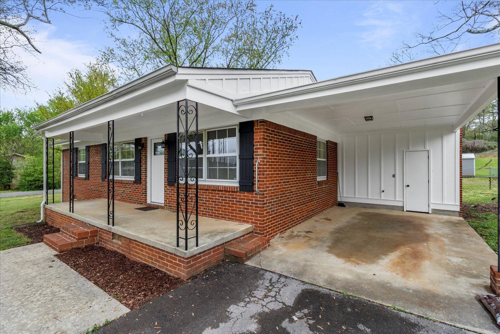 890 Shellmound Road Jasper, TN 37347 - Photo 3 of 26 03-890 Shellmound Rd- 3