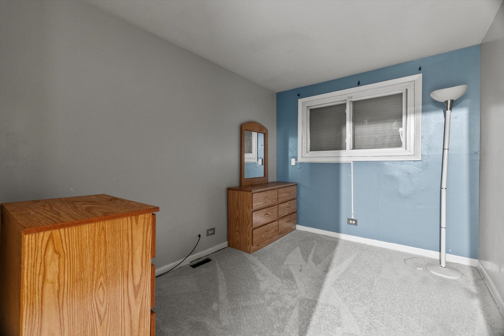 11417 South Church Street Chicago, IL 60643 - Photo 13 of 24 a room with closet and window