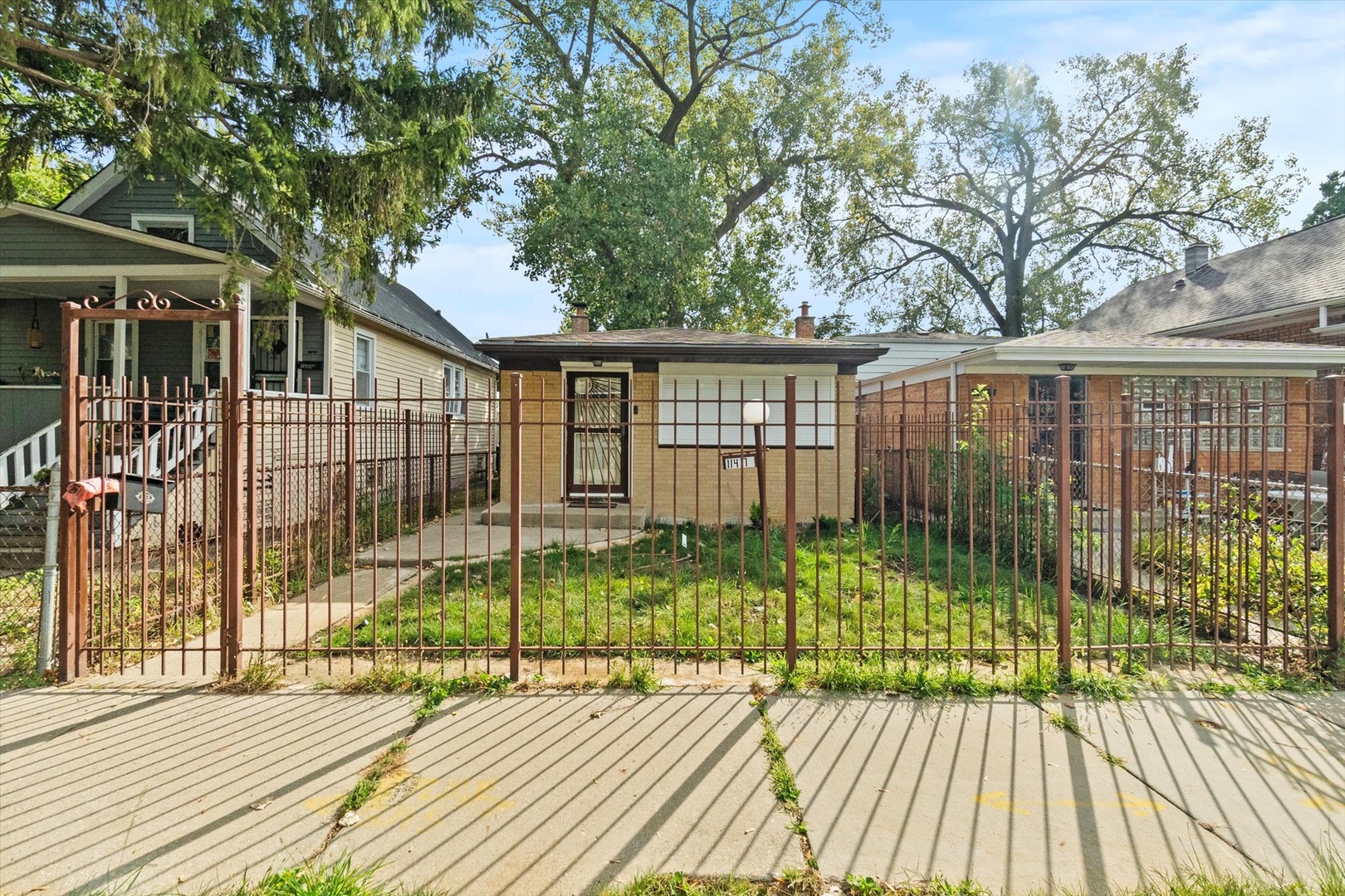 11417 South Church Street Chicago, IL 60643 - Photo 3 of 24 a view of a house with a balcony