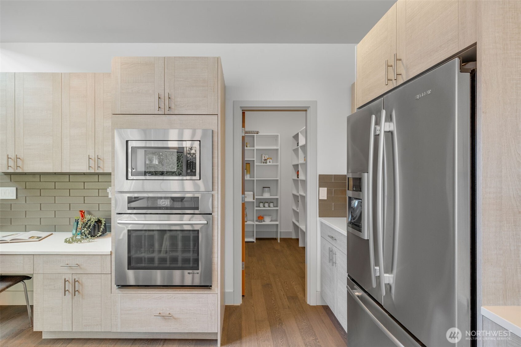 531 North 84th Street Seattle, WA 98103 - Photo 5 of 40