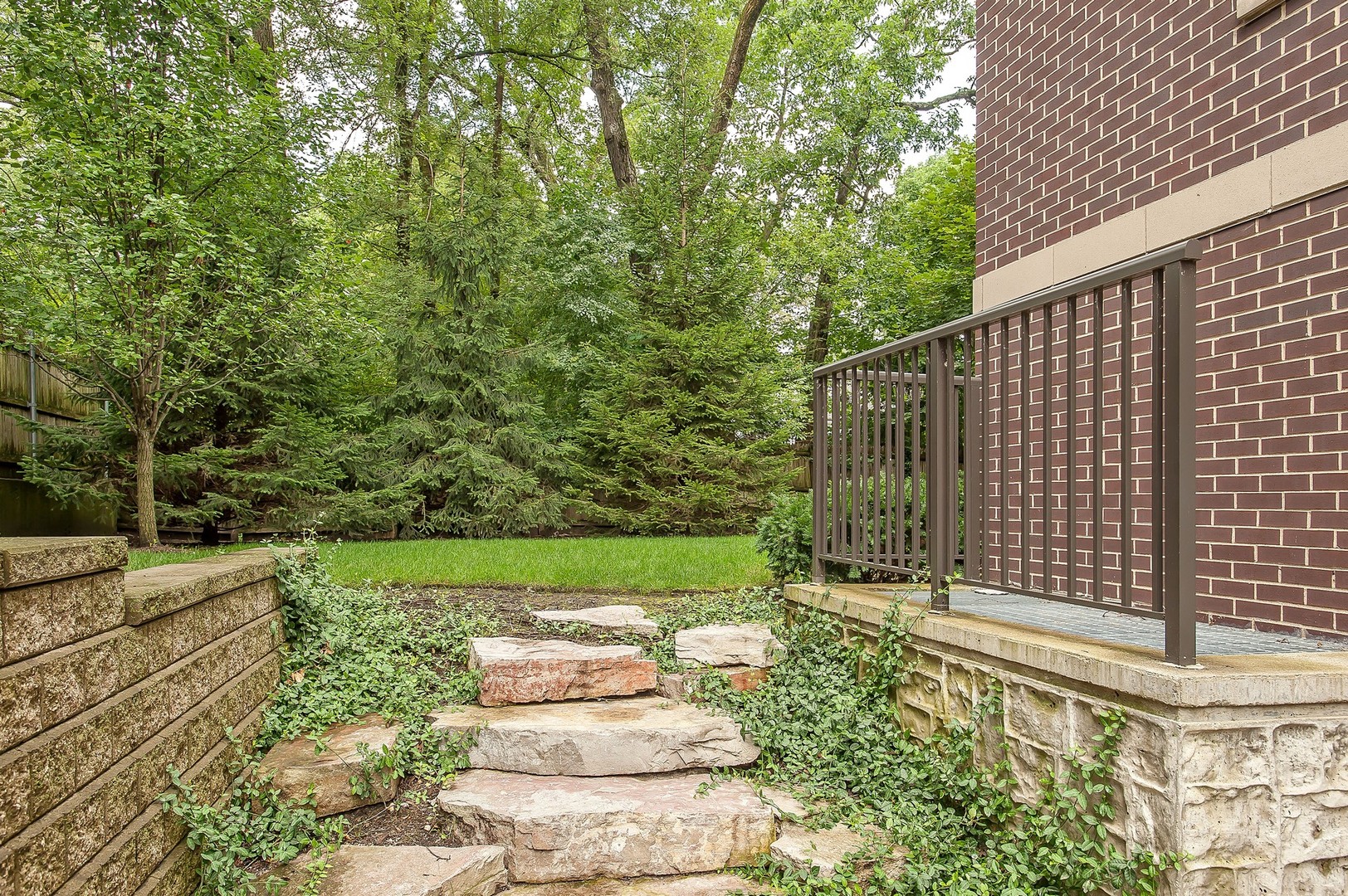 720 Green Bay Road, Unit 1E Winnetka, IL 60093 - Photo 12 of 13