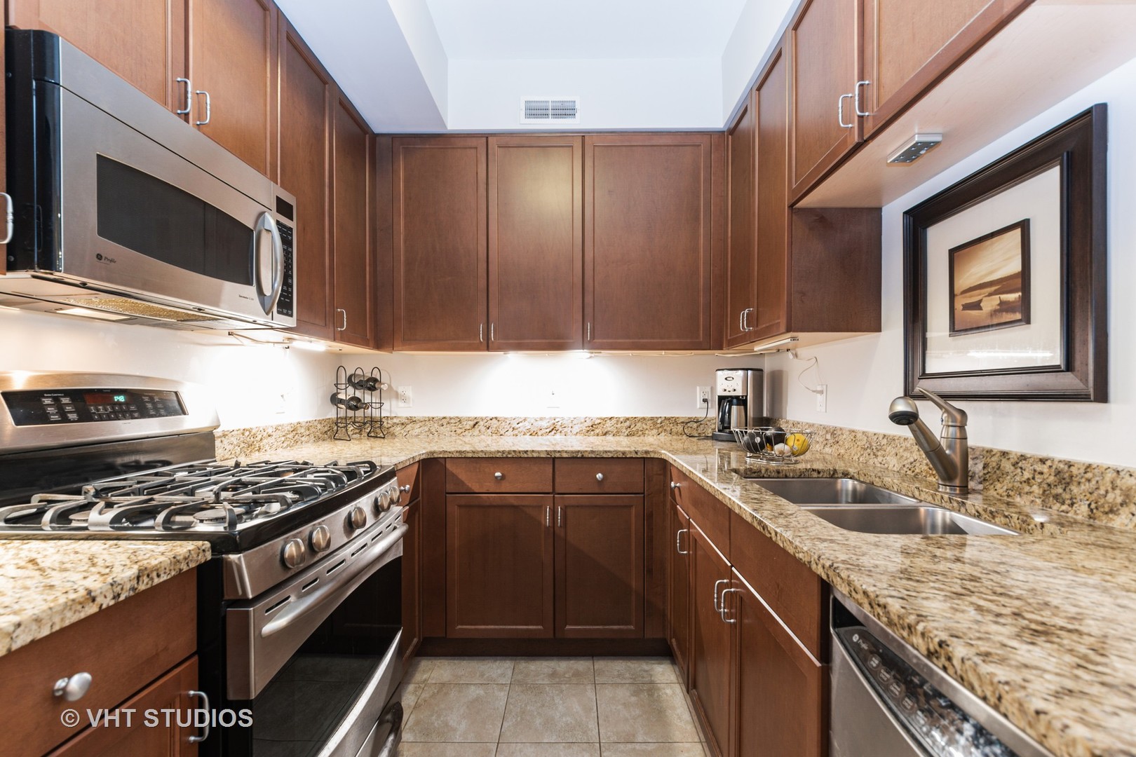 720 Green Bay Road, Unit 1E Winnetka, IL 60093 - Photo 7 of 13