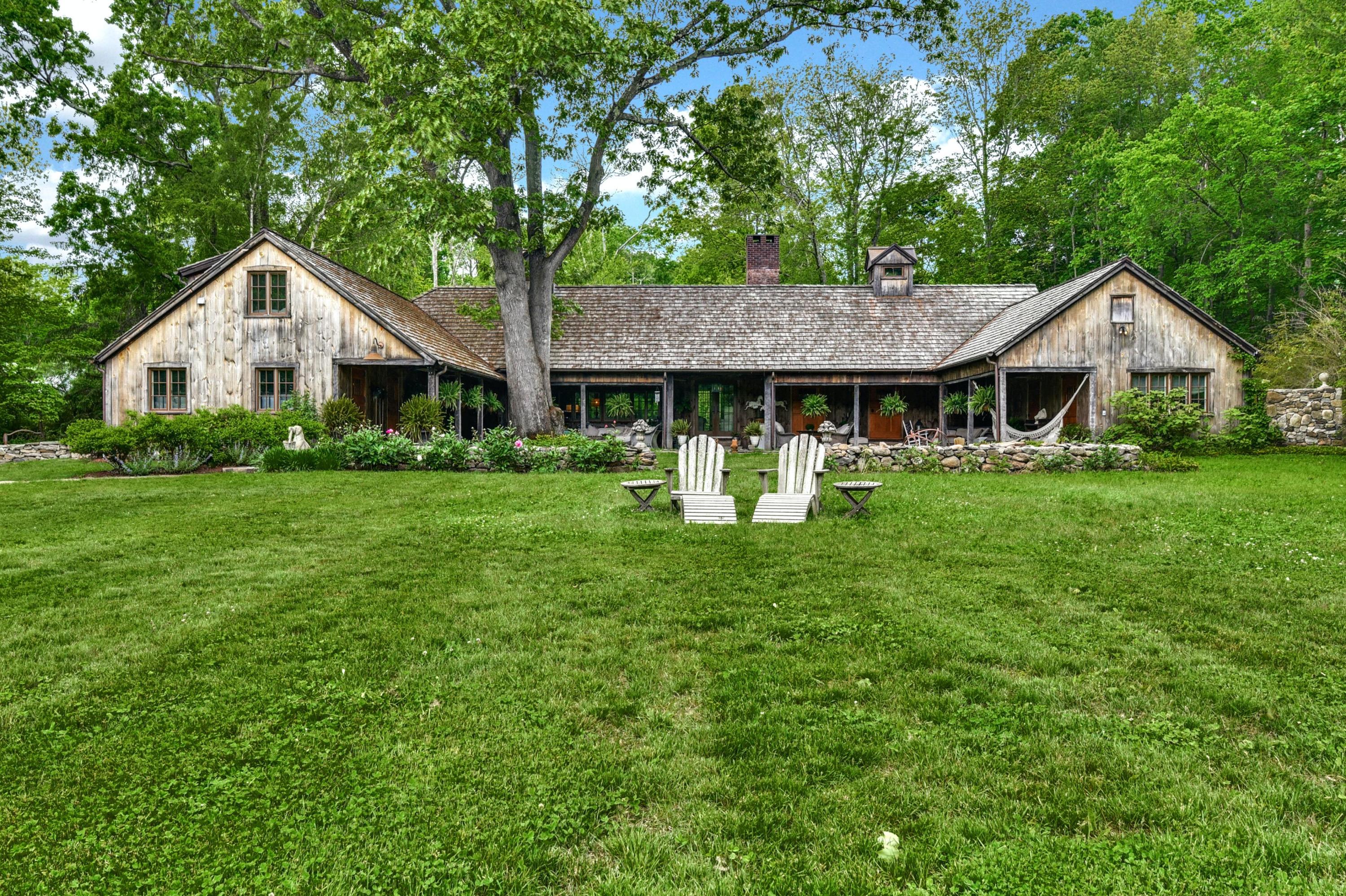 394 Brushy Ridge Road New Canaan, CT 06840 - Photo 2 of 30 001-347707-DSC_3978_HDR