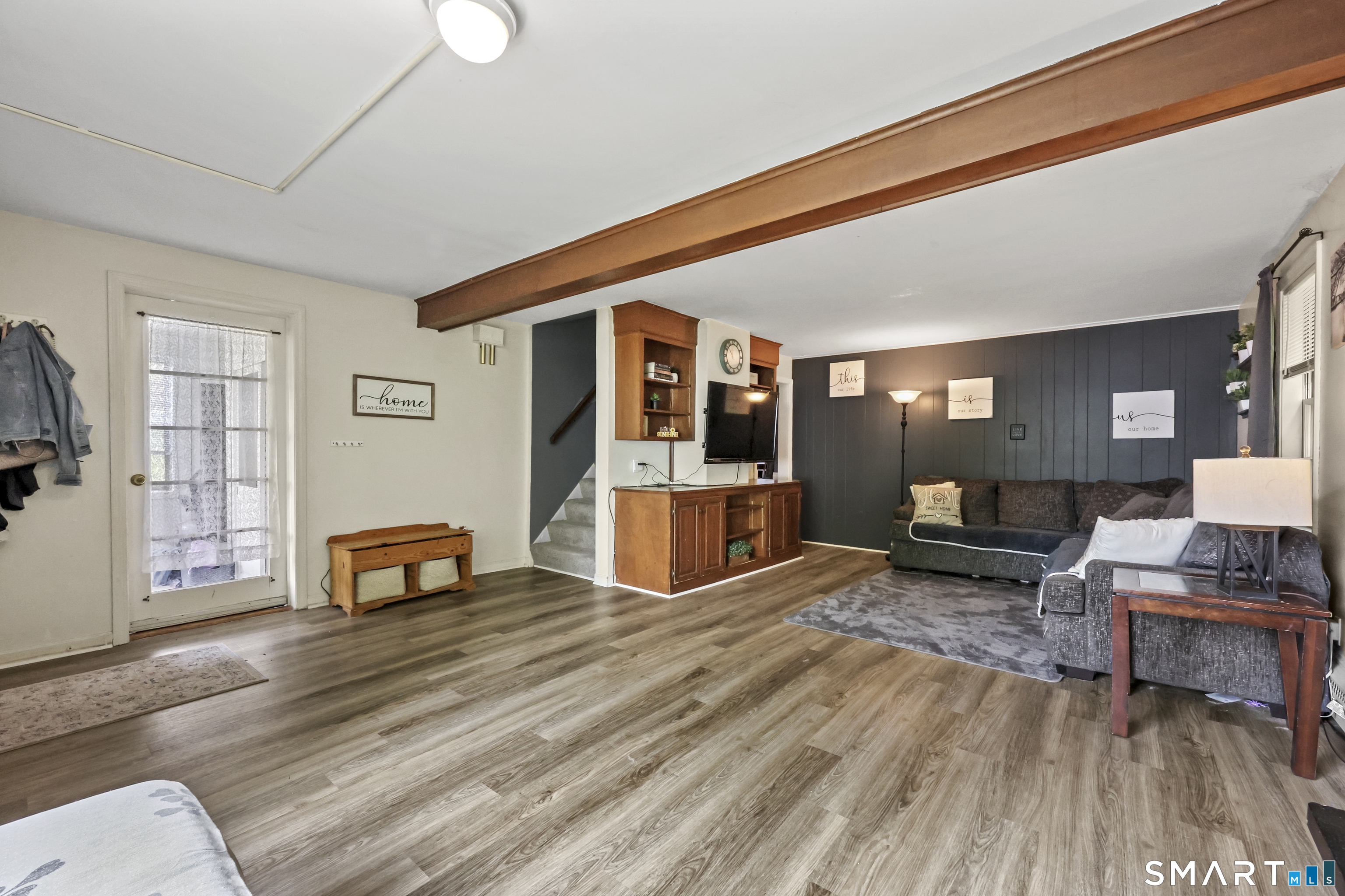 118 Cole Street Torrington, CT 06790 - Photo 4 of 36