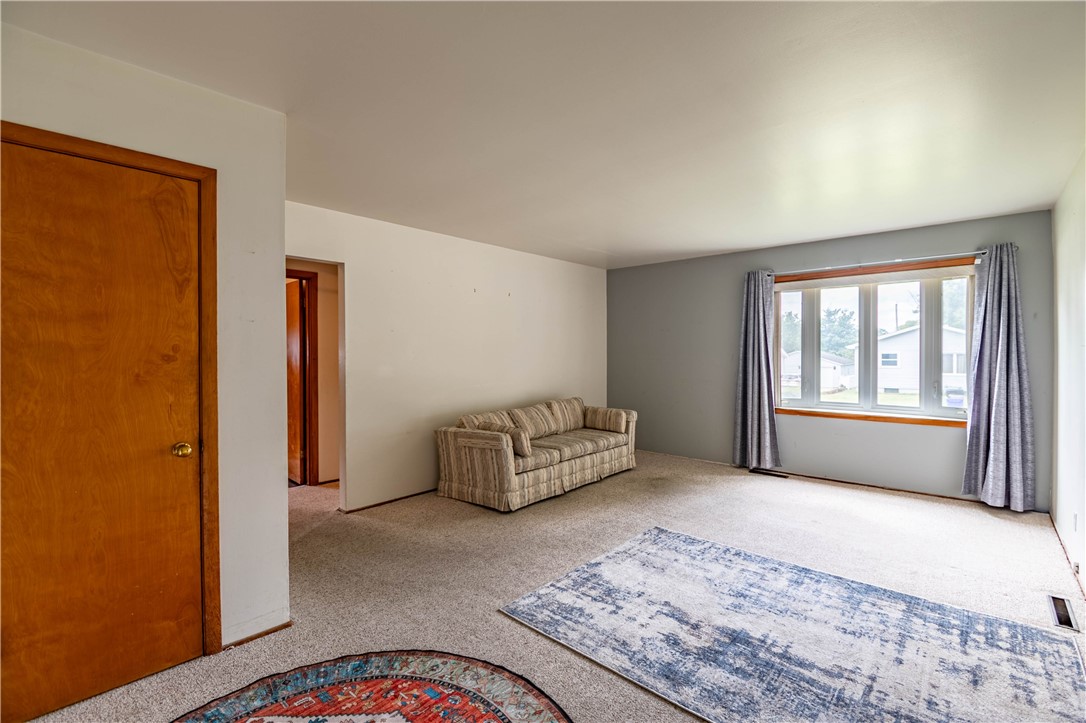 16 Higdon Drive Decatur, IL 62521 - Photo 2 of 12