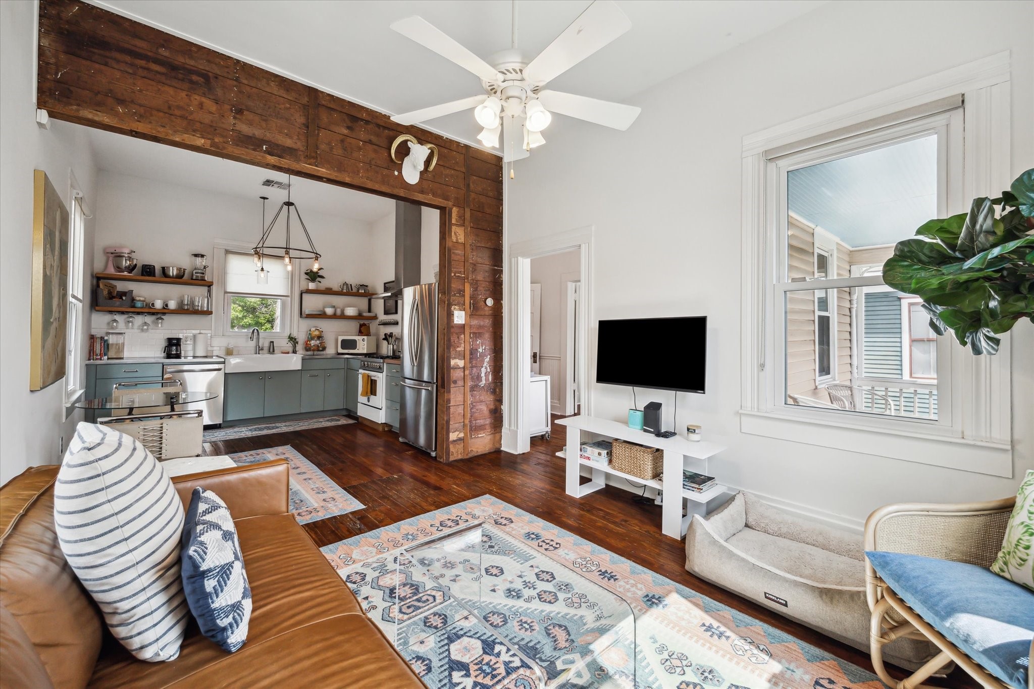 411 Marie Street Houston, TX 77009 - Photo 7 of 19