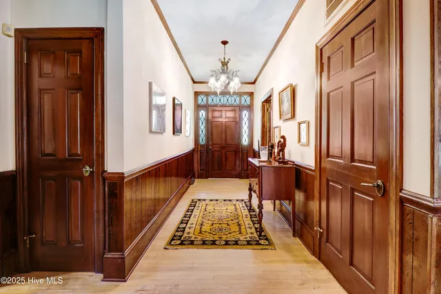 $449,000 | 1601 Cambridge Drive, Kinston, NC 28504