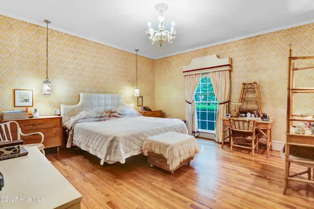 $449,000 | 1601 Cambridge Drive, Kinston, NC 28504