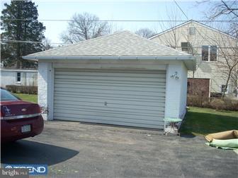 4236 Kutztown Road Temple, PA 19560 - Photo 2 of 12 Garage