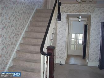 4236 Kutztown Road Temple, PA 19560 - Photo 6 of 12 Foyer