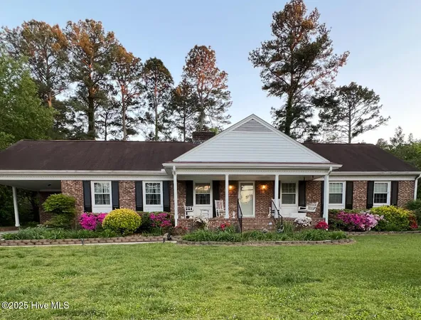 $299,900 | 1103 Peachtree Road Northwest, Wilson, NC 27896