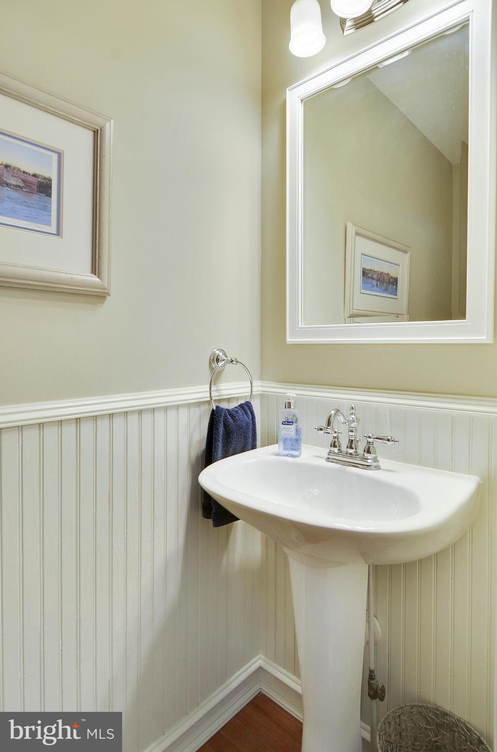 317 Hart Road Gaithersburg, MD 20878 - Photo 14 of 30 Bath