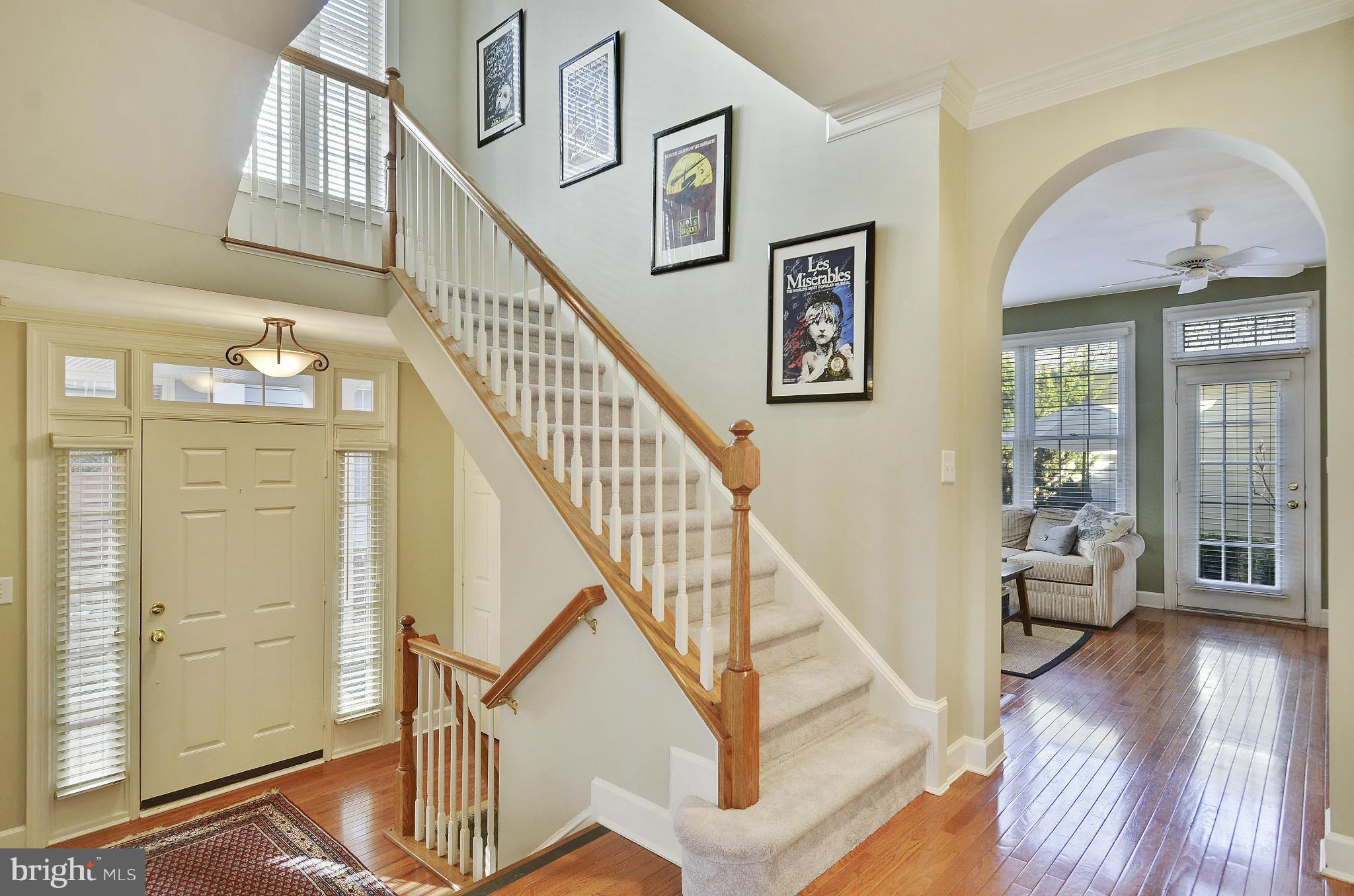 317 Hart Road Gaithersburg, MD 20878 - Photo 3 of 30 Interior (General)