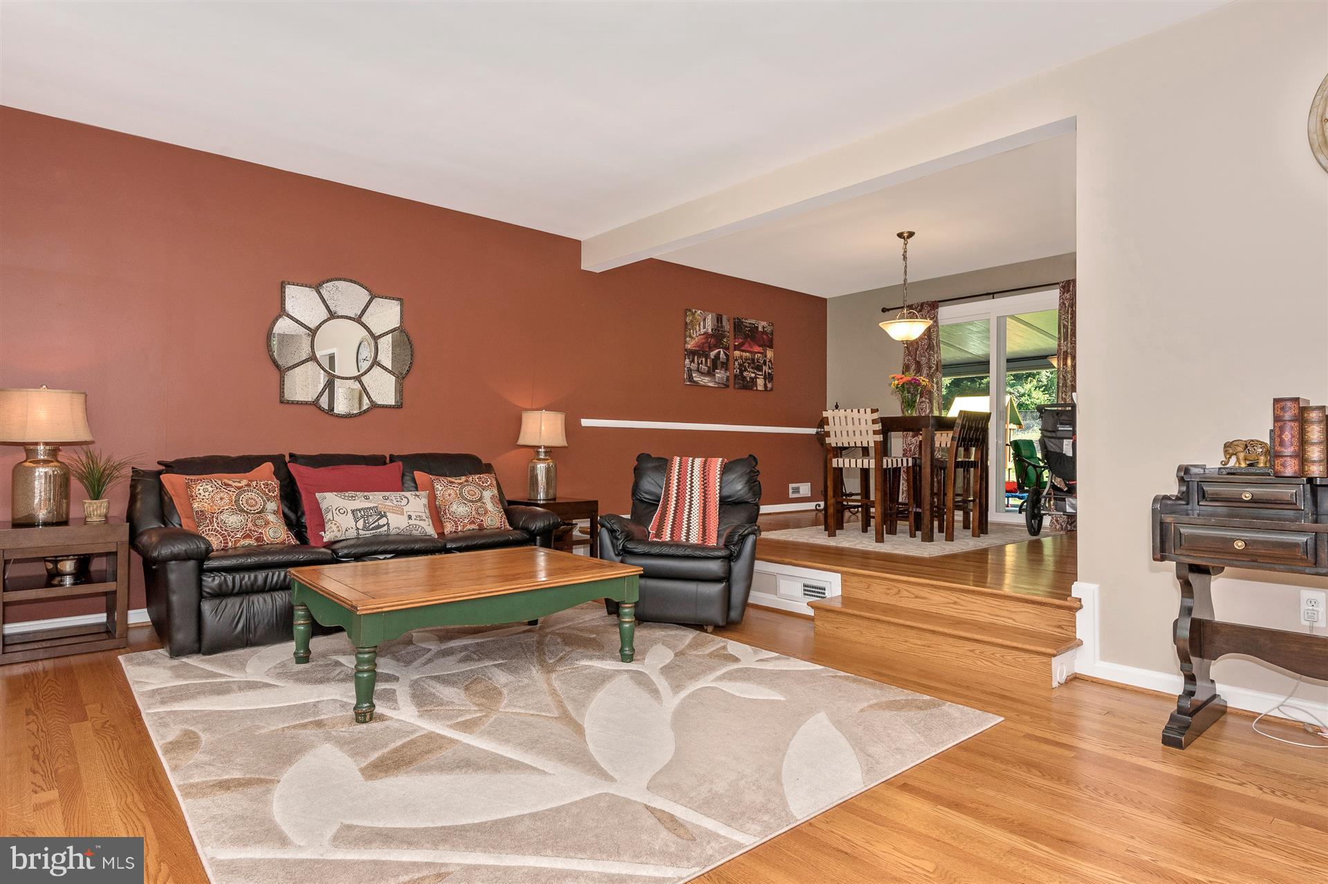 424 Neale Avenue Silver Spring, MD 20901 - Photo 3 of 30 Wonderful Living Space