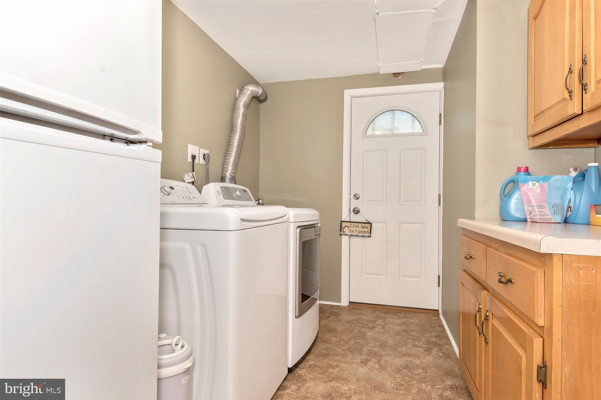 424 Neale Avenue Silver Spring, MD 20901 - Photo 22 of 30 Separate Laundry Room