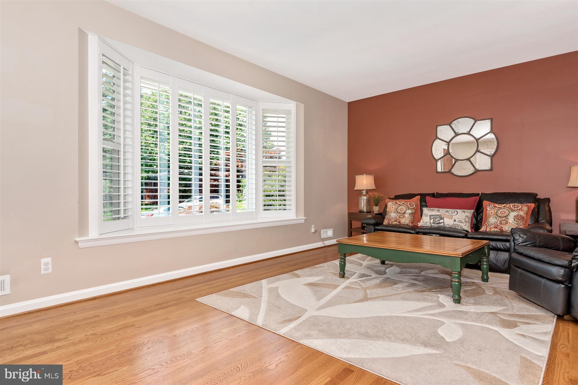424 Neale Avenue Silver Spring, MD 20901 - Photo 4 of 30 Living Room w/ Bay Window