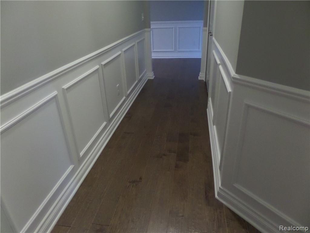 805 Balsam Circle Rochester Hills, MI 48307 - Photo 13 of 20