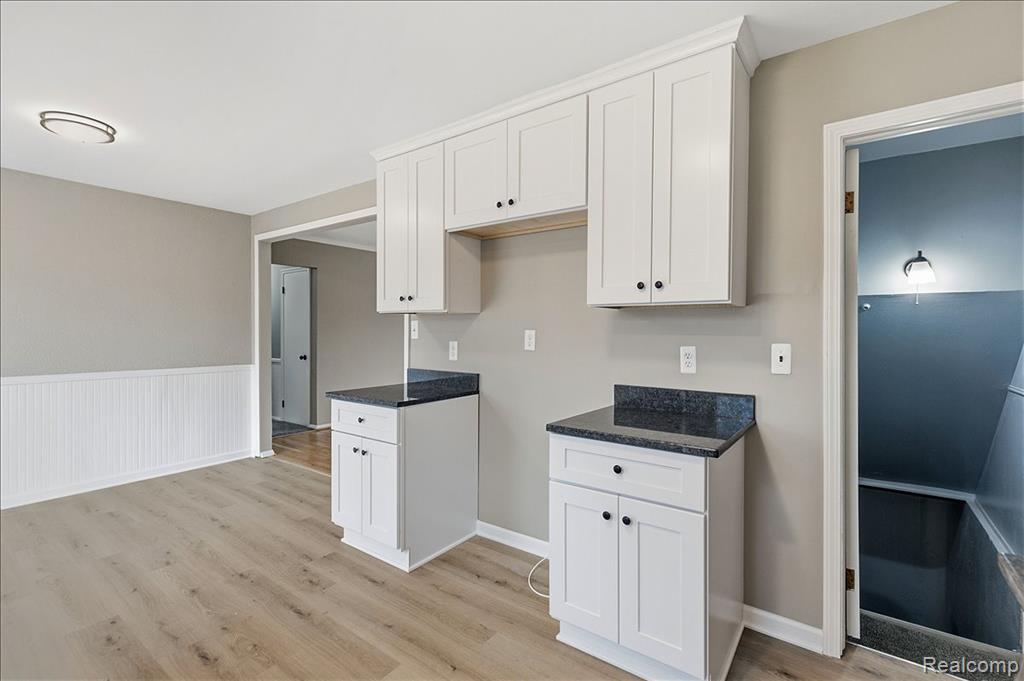 2160 Phillips Road Auburn Hills, MI 48326 - Photo 10 of 48