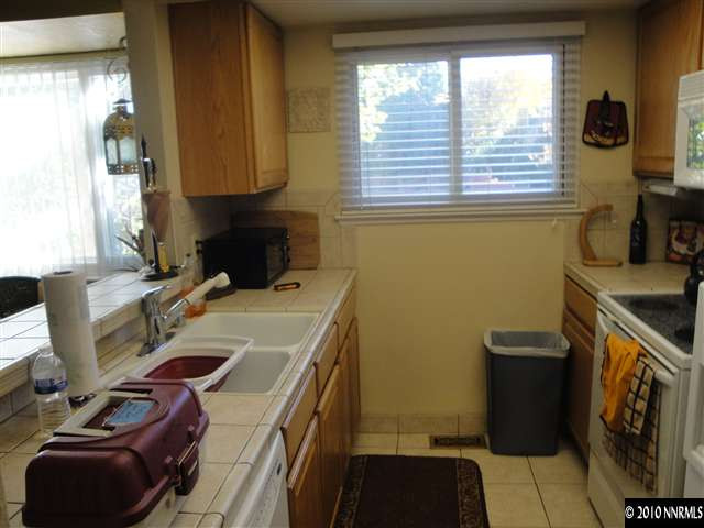 2319 Roundhouse Road Sparks, NV 89431 - Photo 4 of 5 Photo 4