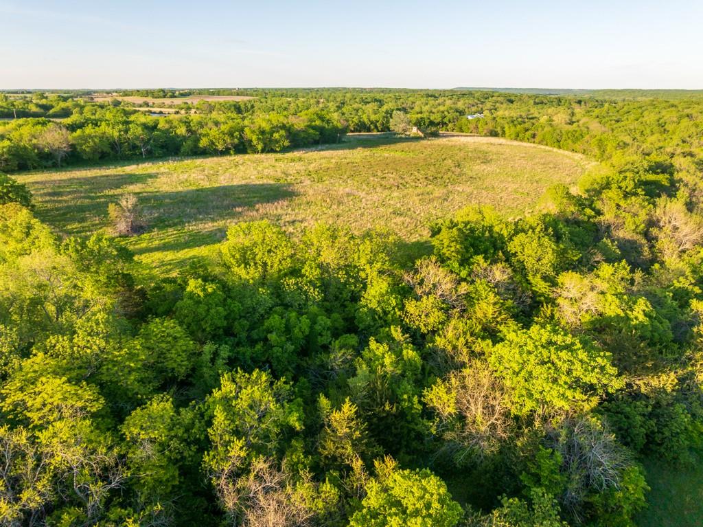 775 North N Road Lawrence, KS 66047 - Photo 15 of 56