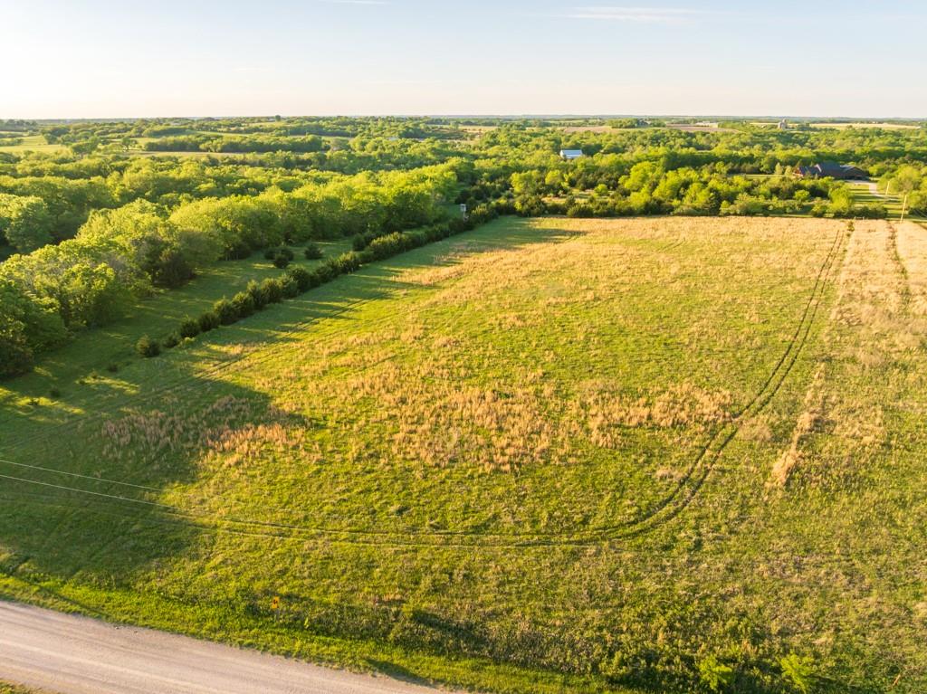 775 North N Road Lawrence, KS 66047 - Photo 10 of 56