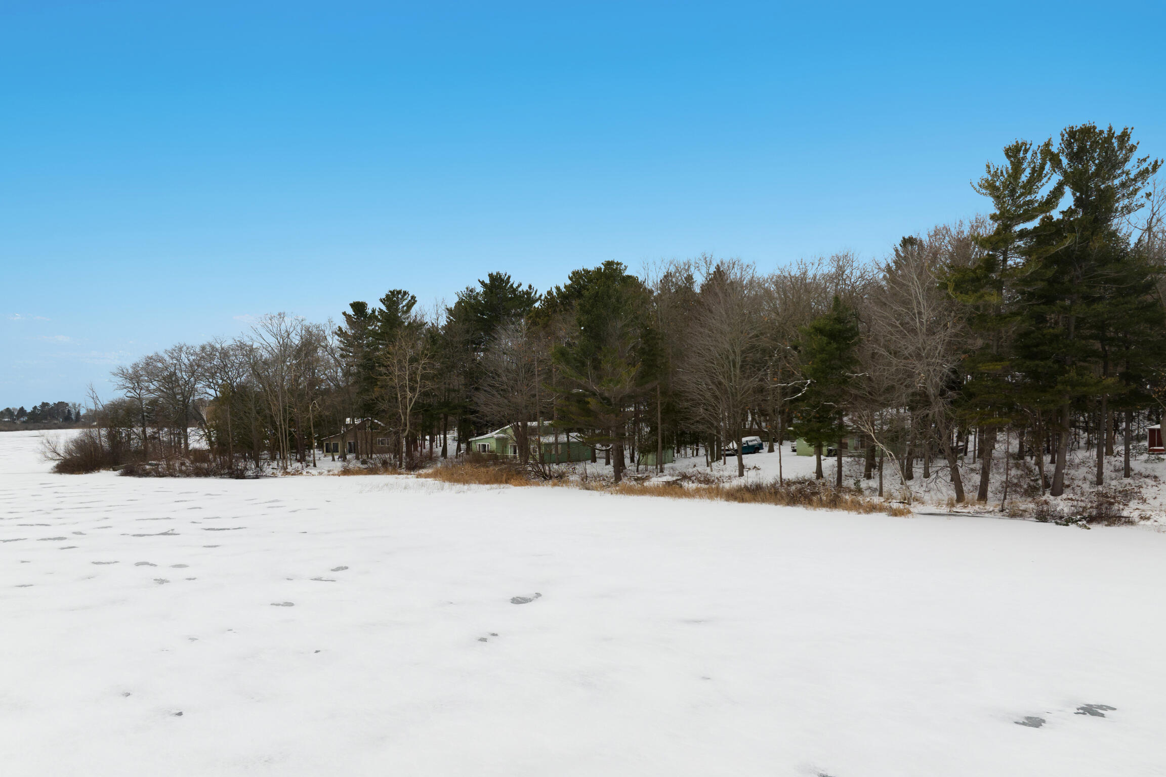 63 East Piney Road Manistee, MI 49660 - Photo 35 of 42 4 (1)