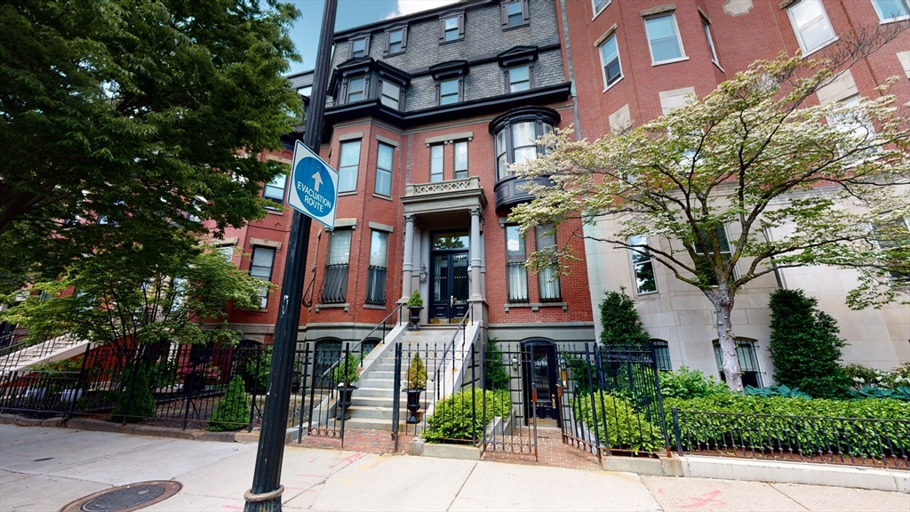 290 Beacon Street, Unit 2 Boston, MA 02116 - Photo 20 of 23