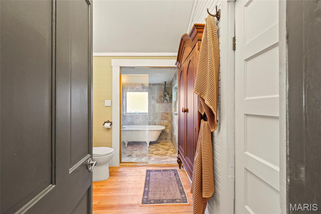 6933 Russell Road Hillsboro, MO 63050 - Photo 14 of 41