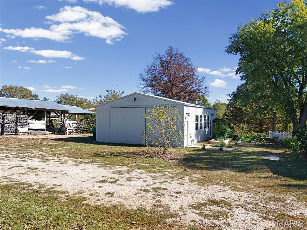 6933 Russell Road Hillsboro, MO 63050 - Photo 29 of 41