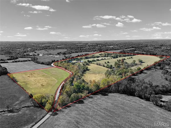 $1,475,000 | 6933 Russell Road, Hillsboro, MO 63050