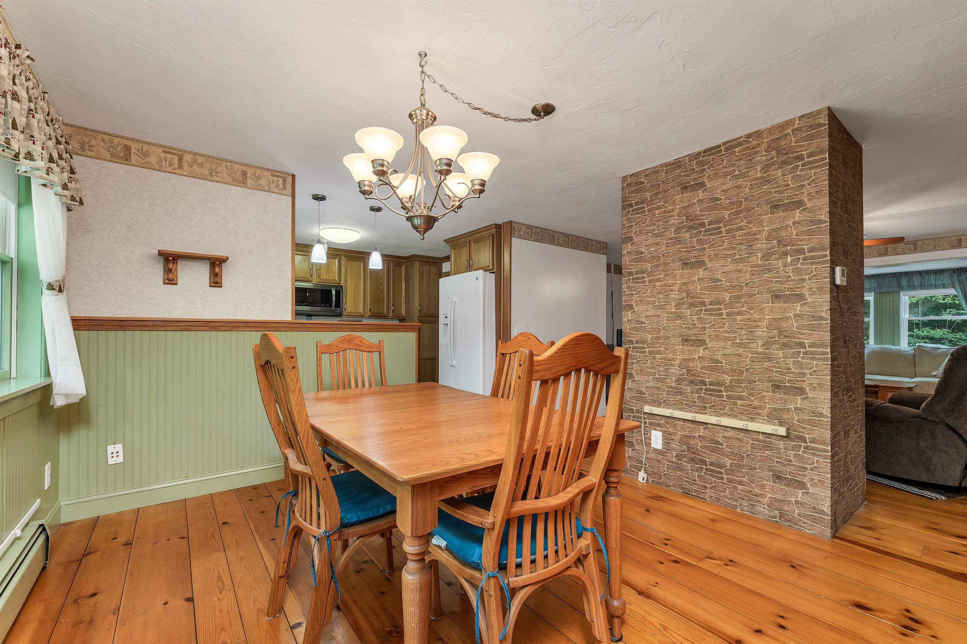 180 S Road Belmont, NH 03220 - Photo 8 of 59 Gallery Image 8