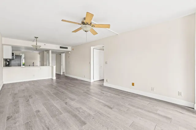 $3,300 | 17 Royal Palm Way, Unit 103, Boca Raton, FL 33432