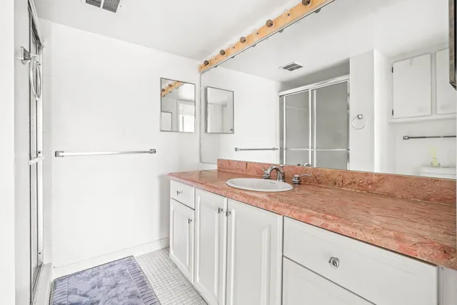 $3,300 | 17 Royal Palm Way, Unit 103, Boca Raton, FL 33432