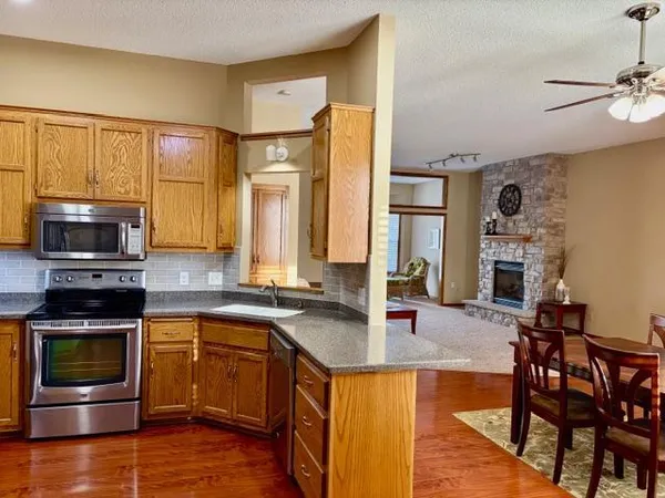 $355,000 | 15031 Derby Circle, Rosemount, MN 55068