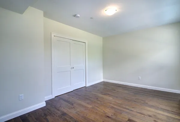 $5,700 | 4 Kemp Street, Unit 3, Boston, MA 02127